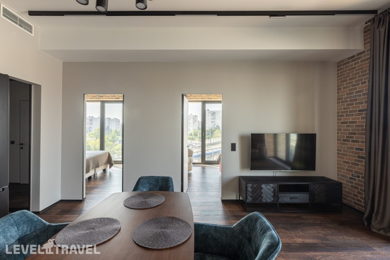 фотографии номера Пятиместные апартаменты Lux с видом на реку отеля SV Loft Apartments (СВ Лофт Апартментс) в Россия(Василеостровский район) - фото №12
