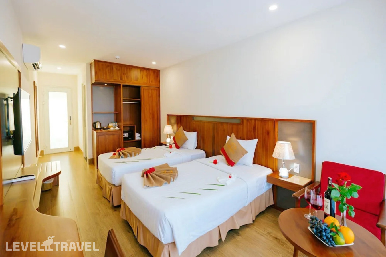 фотографии номера Семейный (2 комнаты) отеля Le Aqua Resort & Spa Phan Thiet( Ex.Swiss Village Resort & Spa) в Вьетнам(Муйне) - фото №12