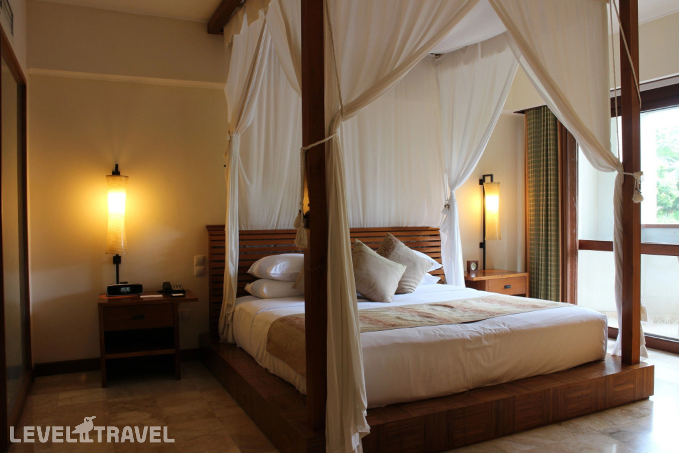 фотографии номера Двухместный люкс клубный Executive двуспальная кровать отеля Grand Hyatt Bali в Индонезия(Нуса Дуа) - фото №1