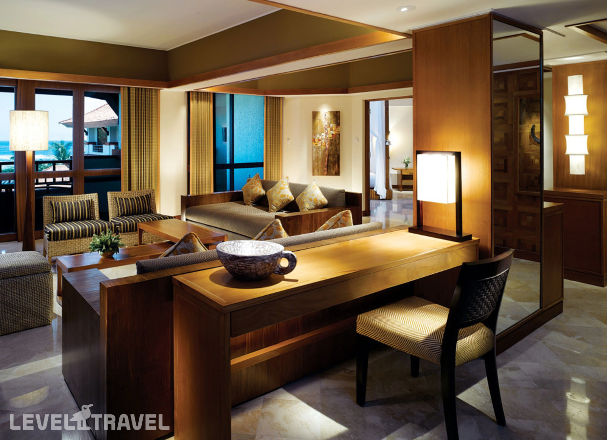 фотографии номера Двухместный люкс клубный Executive двуспальная кровать отеля Grand Hyatt Bali в Индонезия(Нуса Дуа) - фото №5