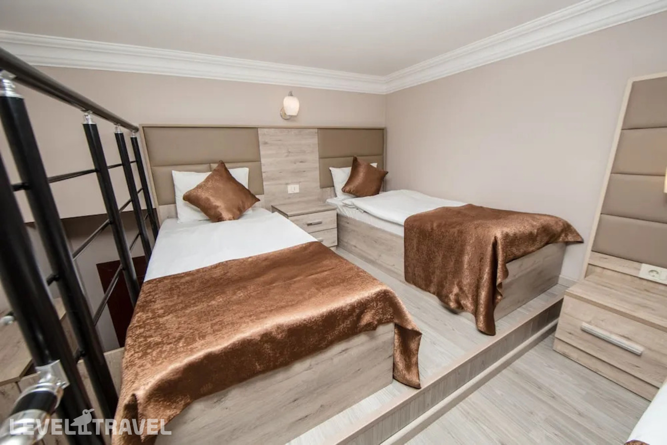 фотографии номера Семейный номер Дуплекс отеля Passage Hotel Baku в Азербайджан(Баку) - фото №19
