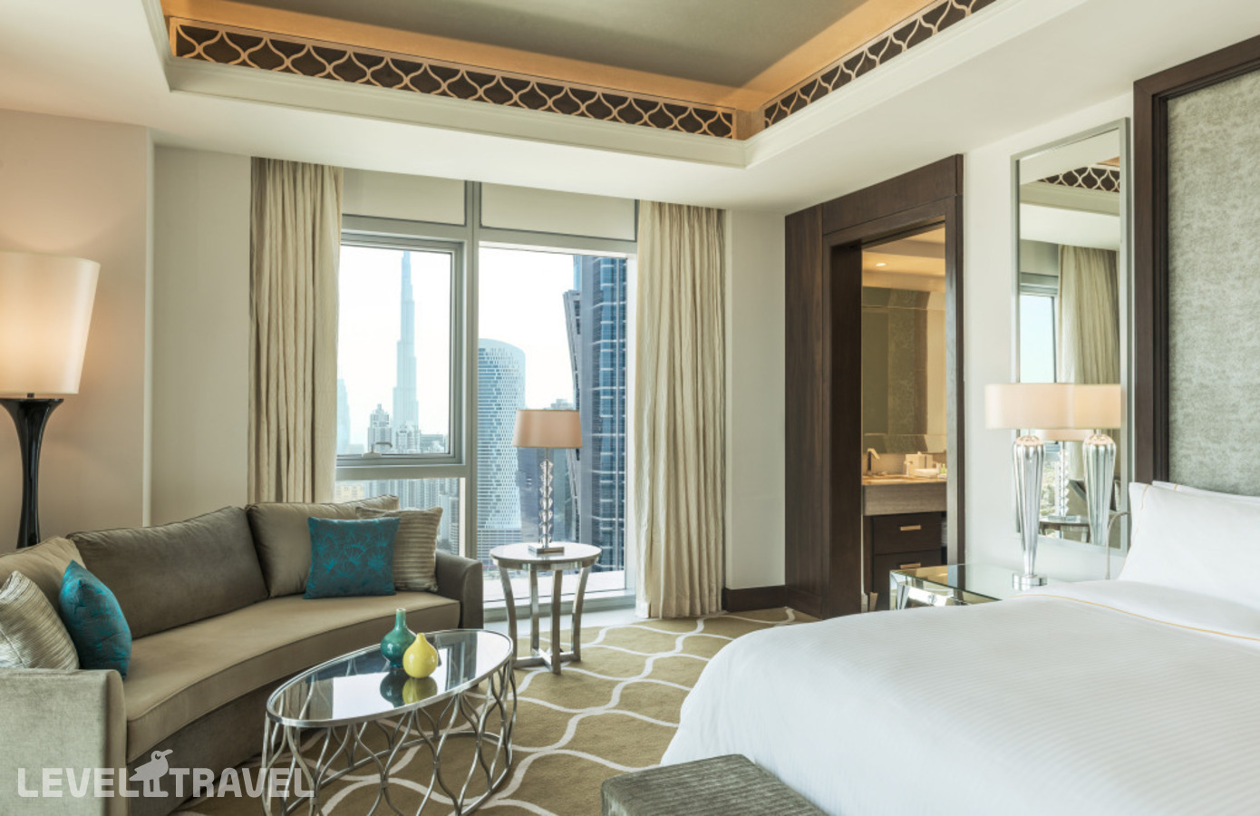 фотографии номера Люкс Grand Canal отеля Hilton Dubai Al Habtoor City в ОАЭ(Бизнес Бей) - фото №1