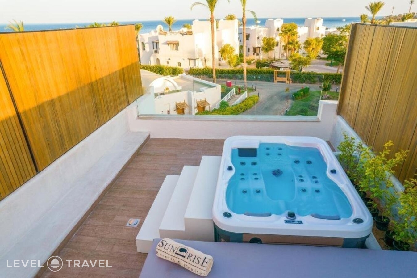 фотографии номера Люкс отеля Sunrise Diamond Beach Resort в Египет(Шарм-эль-Шейх) - фото №5