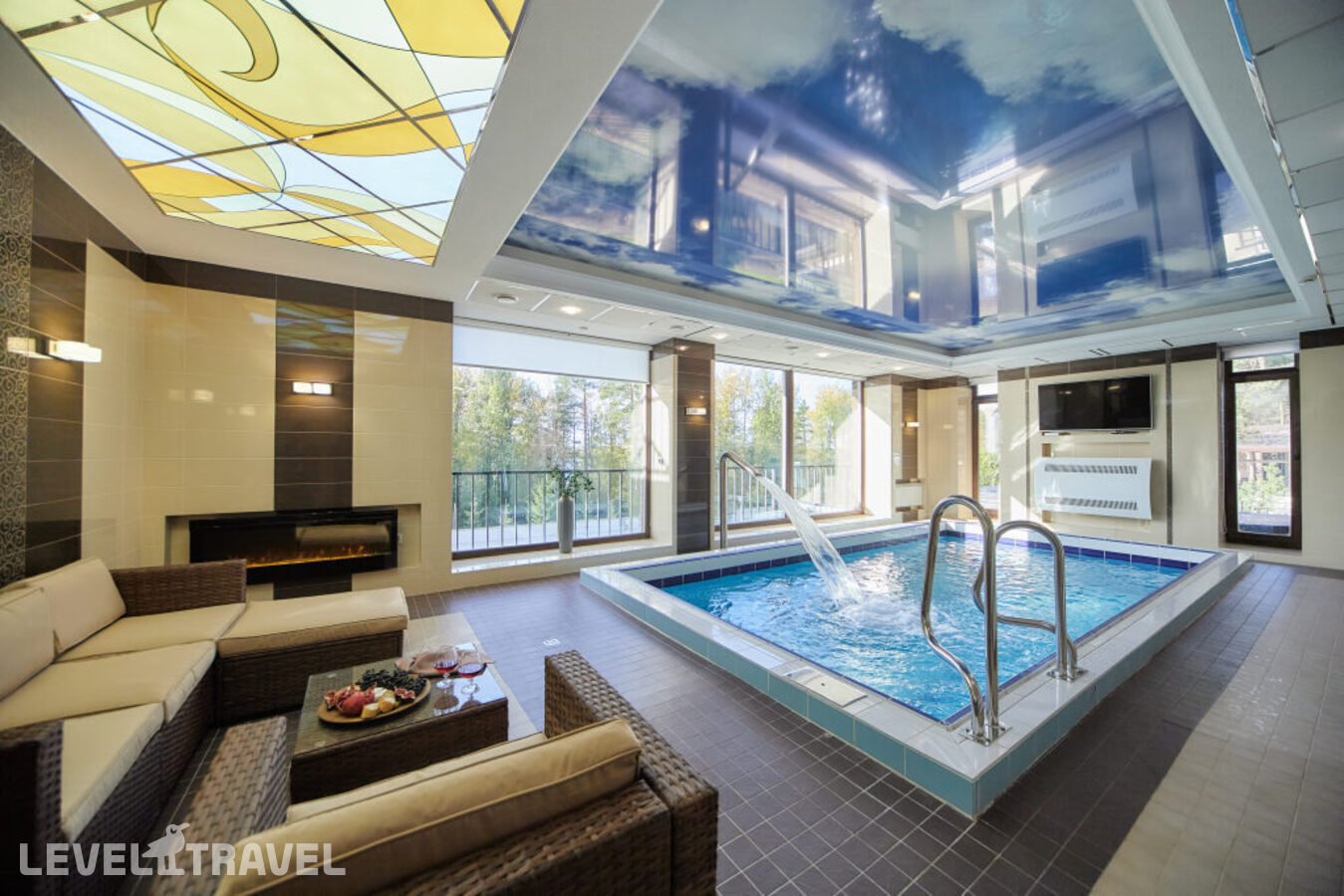 фотографии номера Вилла Luxury с балконом и с красивым видом из окна отеля Резиденция Северный Сад Загородный Отель в Россия(Косалма) - фото №1