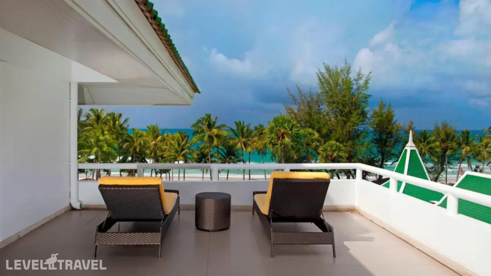 фотографии номера Стандартный с видом на океан с террасой отеля Le Meridien Phuket Beach Resort в Таиланд(Карон Бич) - фото №4