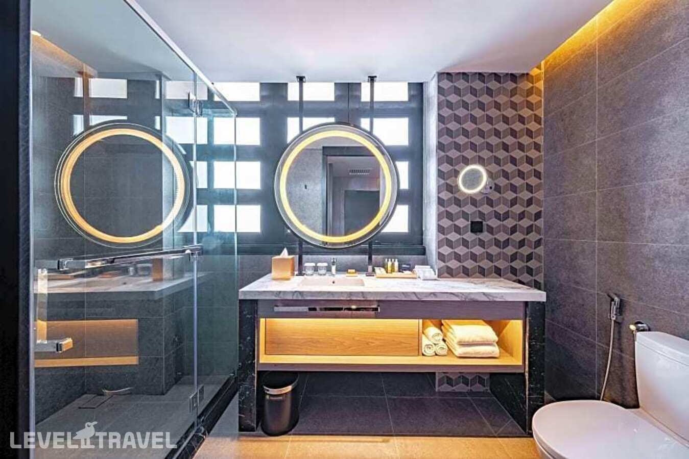 фотографии номера Вилла с 2 комнатами с видом на озеро отеля Doubletree By Hilton Putrajaya Lakeside в Малайзия(Куала-Лумпур) - фото №11