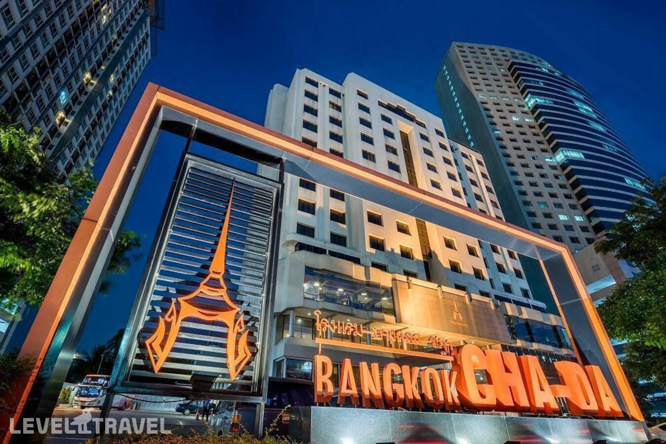 фотографии номера Делюкс с видом на город отеля Graph Hotel (Ex. Bangkok Chada Hotel) в Таиланд(Бангкок) - фото №3
