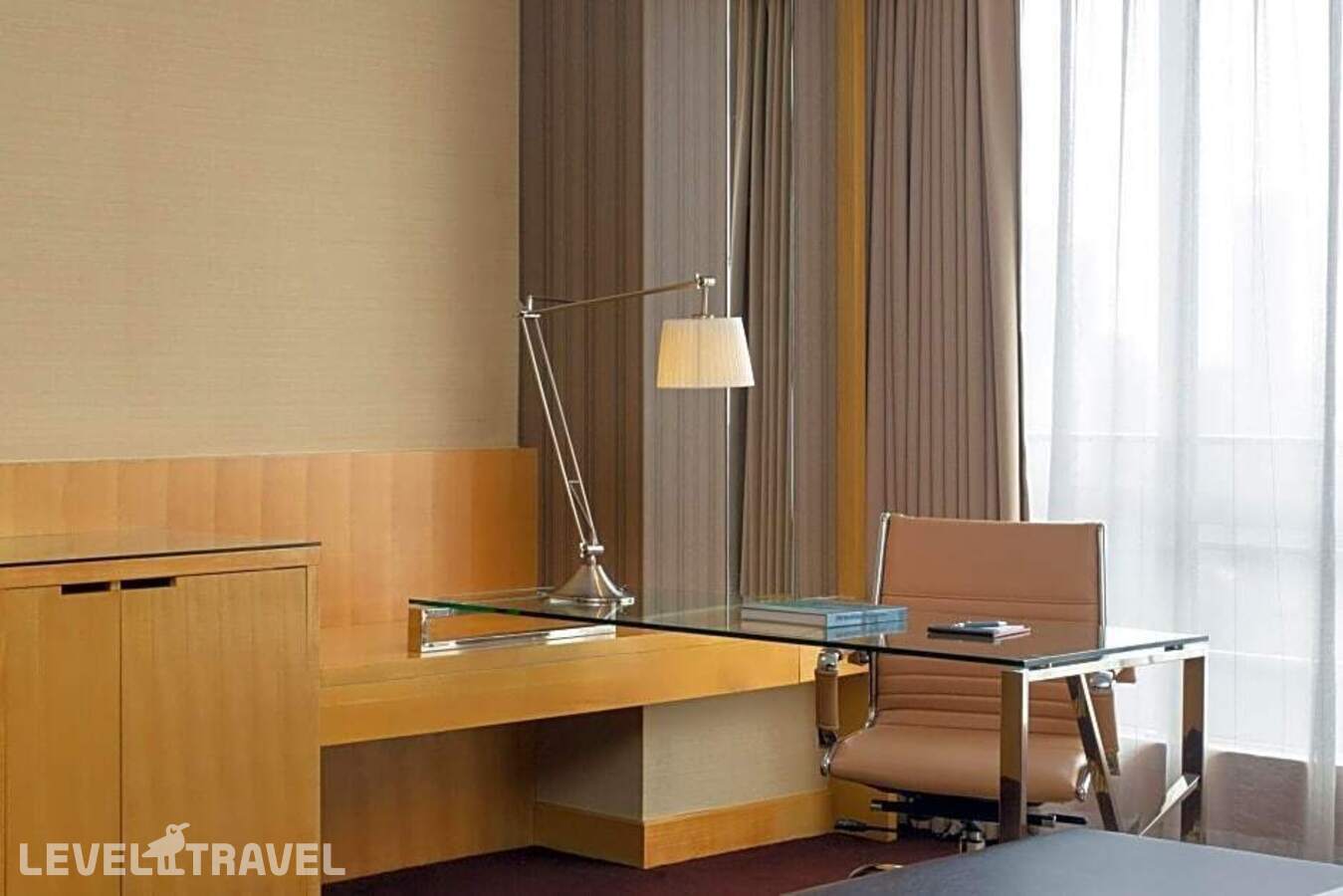 фотографии номера Двухместный люкс Executive Lounge Access High Floor c 1 комнатой двуспальная кровать отеля Courtyard By Marriott Shanghai Central в Китай(Шанхай) - фото №6