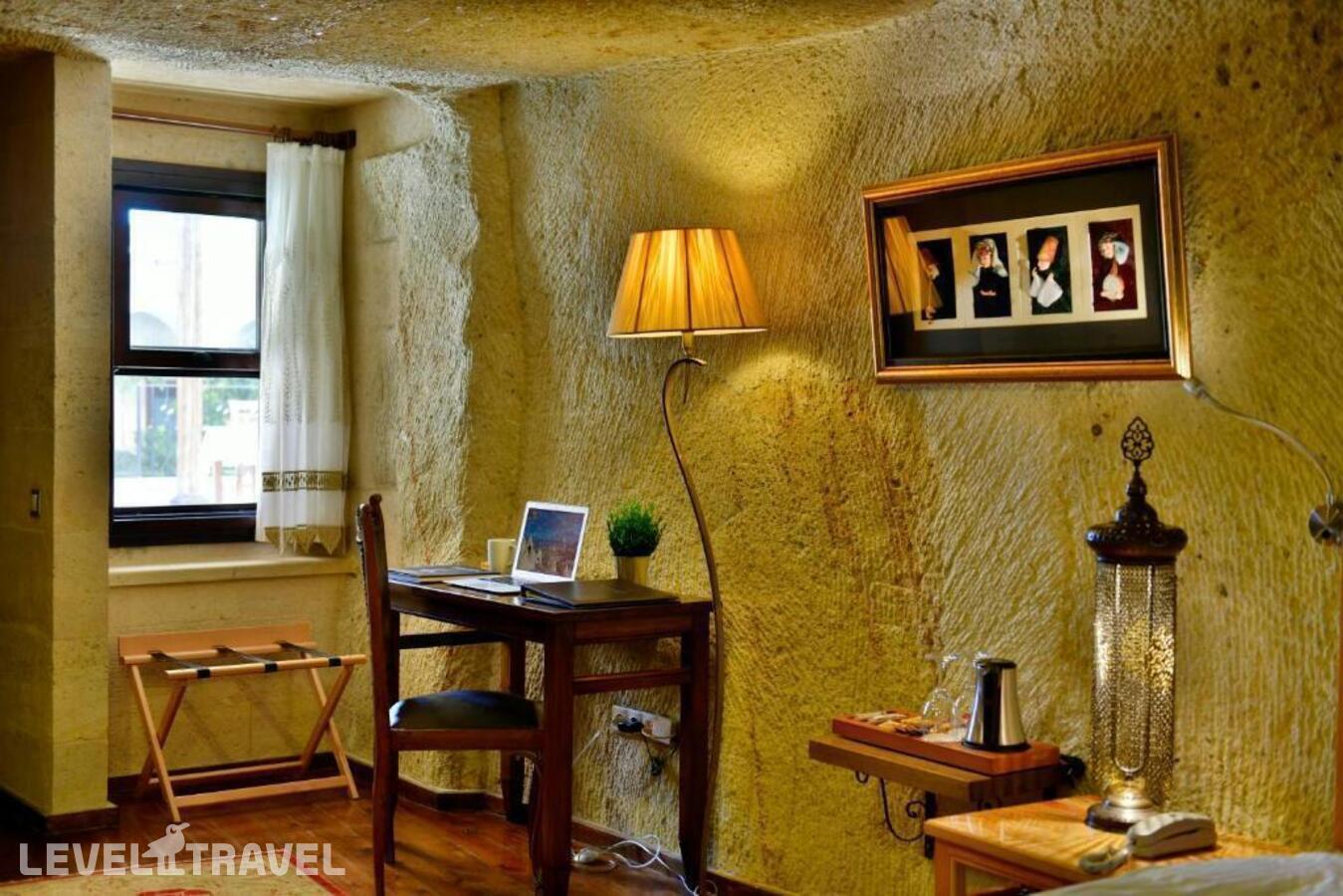 фотографии номера Трехместный улучшенный отеля Cappadocia Estates в Турция(Ургюп) - фото №5