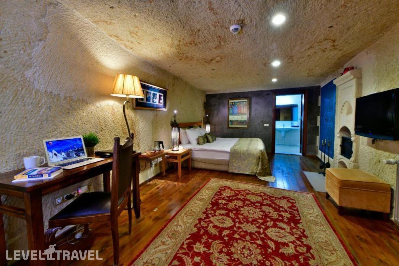 фотографии номера Трехместный улучшенный отеля Cappadocia Estates в Турция(Ургюп) - фото №4