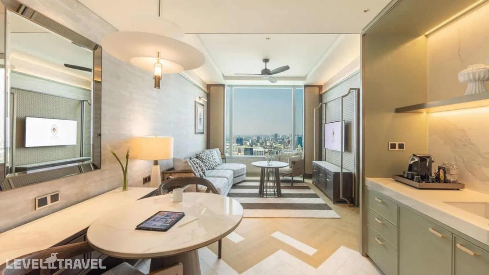 Двухместный Suite с доступом в лаундж c 1 комнатой двуспальная кровать — фото 7