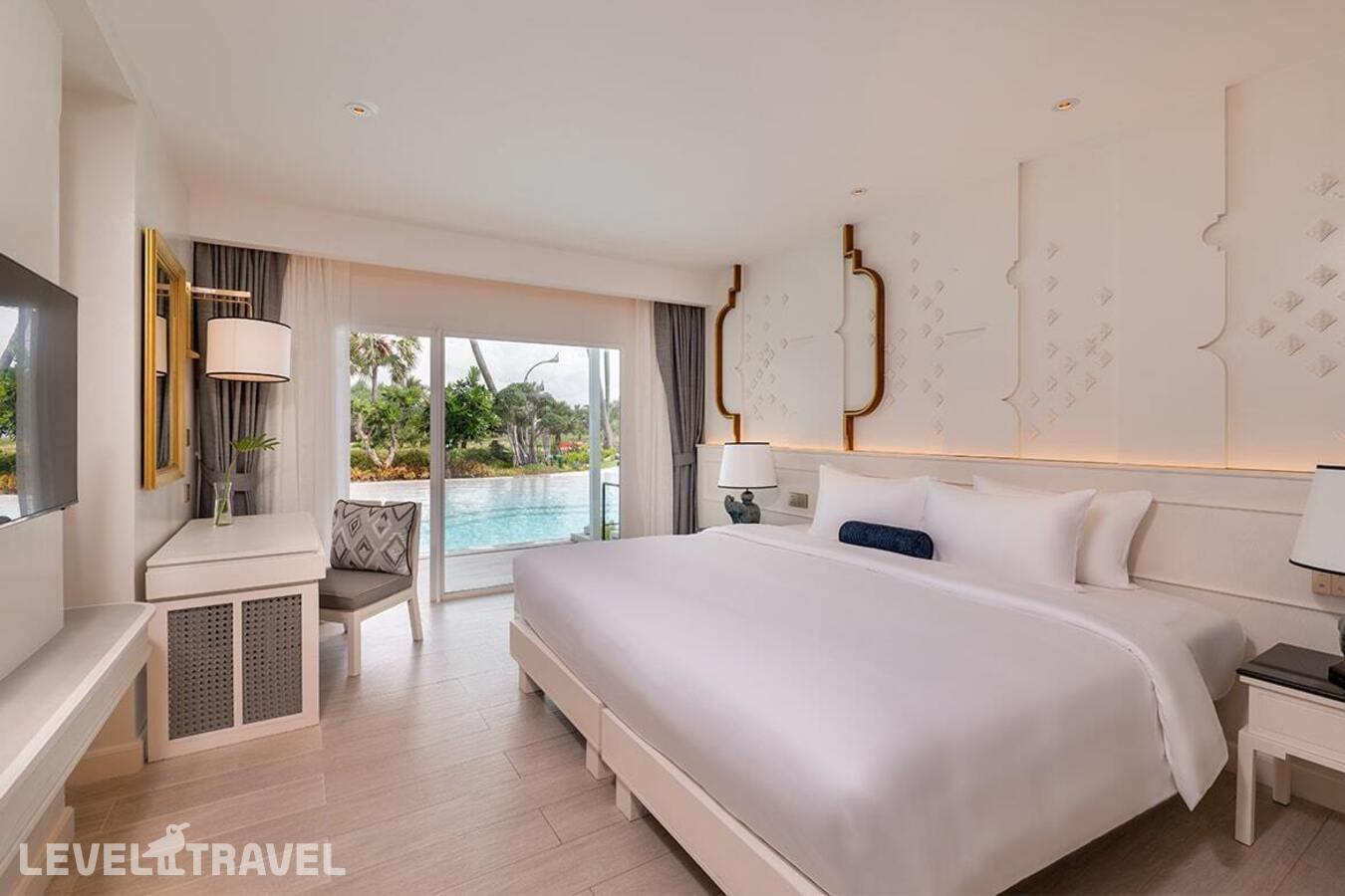 фотографии номера Люкс Lagoon с выходом к бассейну (1 спальня) отеля Thavorn Palm Beach Resort в Таиланд(Карон Бич) - фото №1