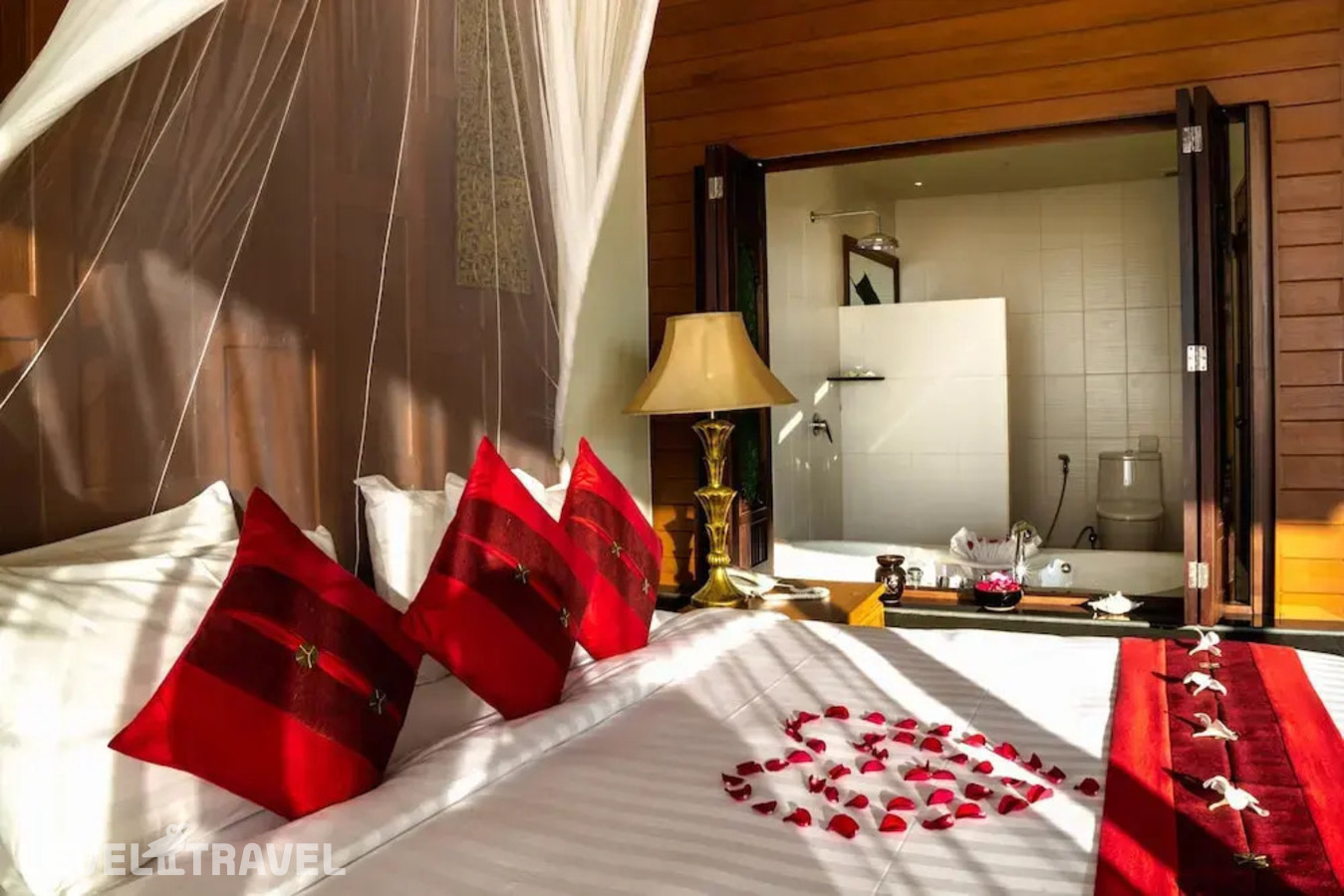 фотографии номера Люкс с видом на океан отеля Layalina Hotel в Таиланд(Камала Бич) - фото №5