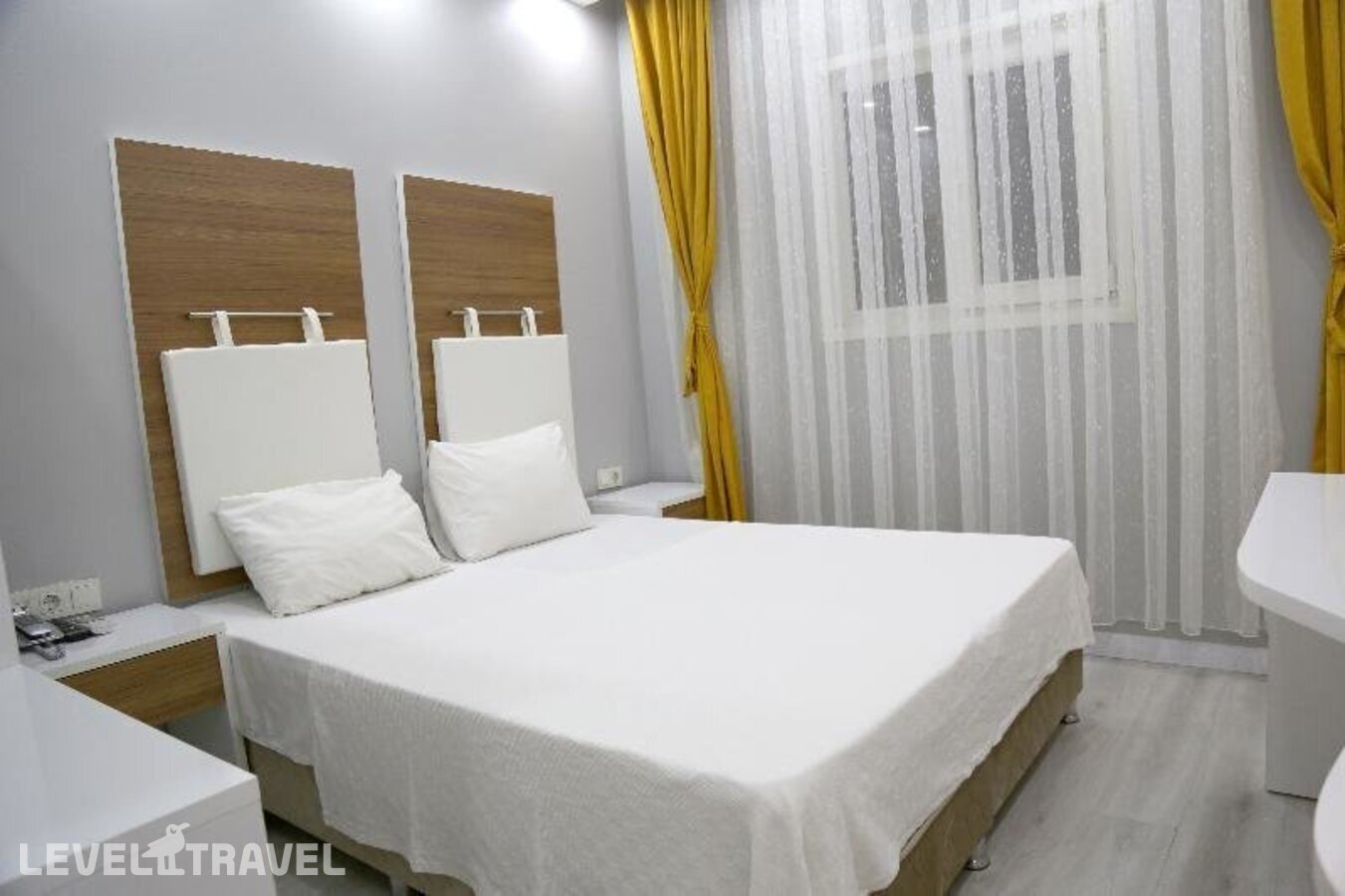 фотографии номера Четырехместный номер отеля Istanbul Fair Hotel в Турция(Кючюкчекмедже) - фото №9