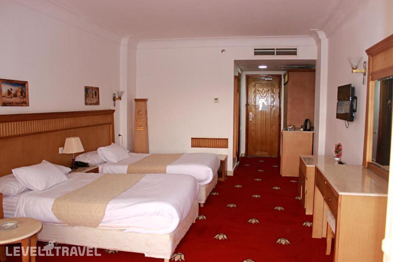 фотографии номера Делюкс отеля Regency Pyramids Hotel в Египет(Каир) - фото №1