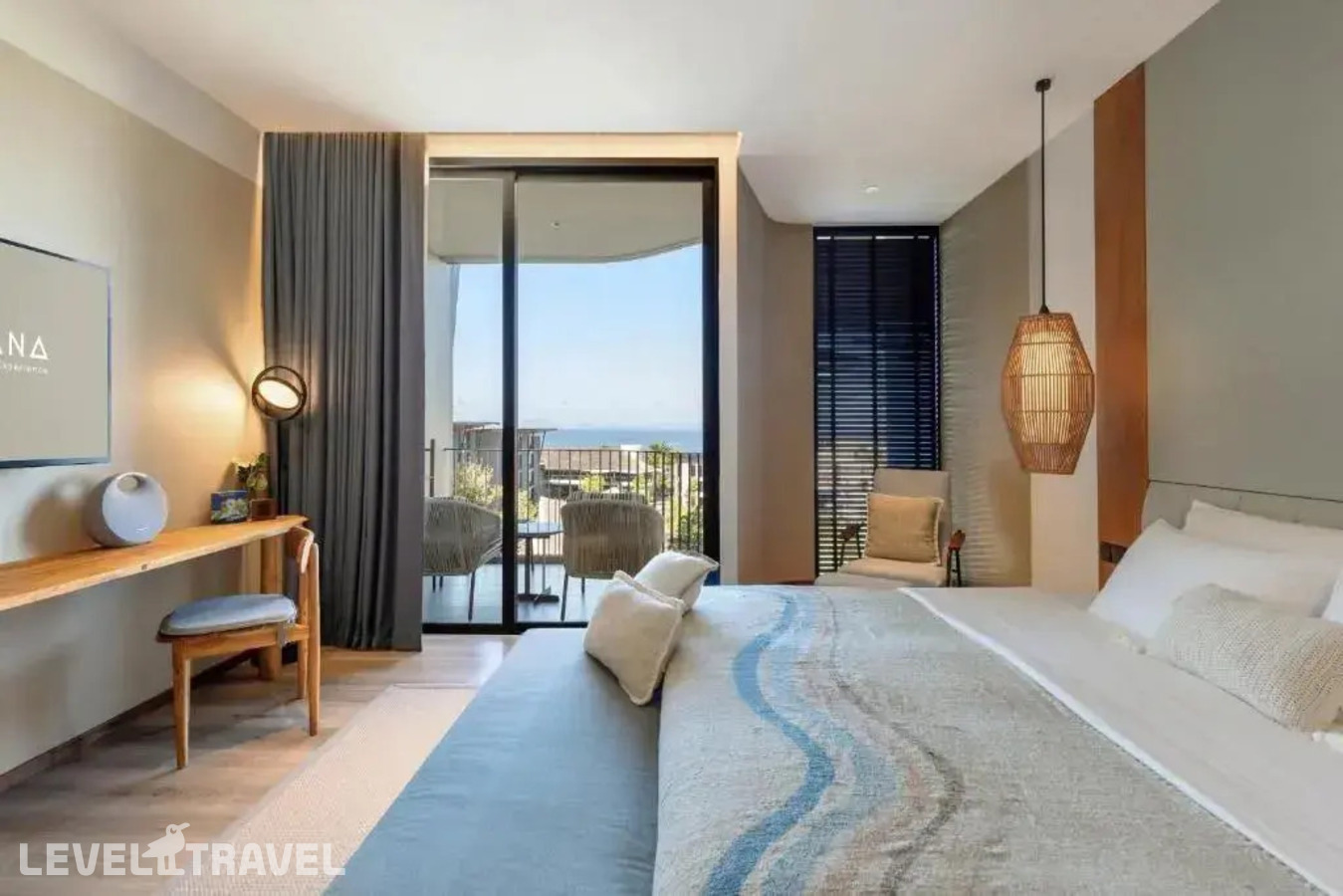 фотографии номера Двухместный Luxe Ocean двуспальная кровать отеля Varana Hotel в Таиланд(Краби) - фото №2