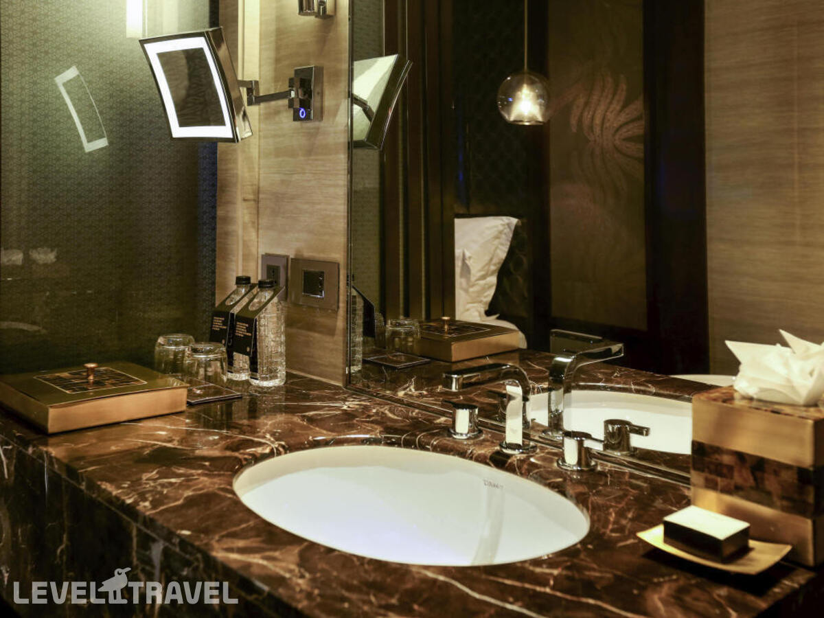фотографии номера Делюкс отеля Pullman New Delhi Aerocity- International Airport в Индия(Нью-Дели) - фото №5