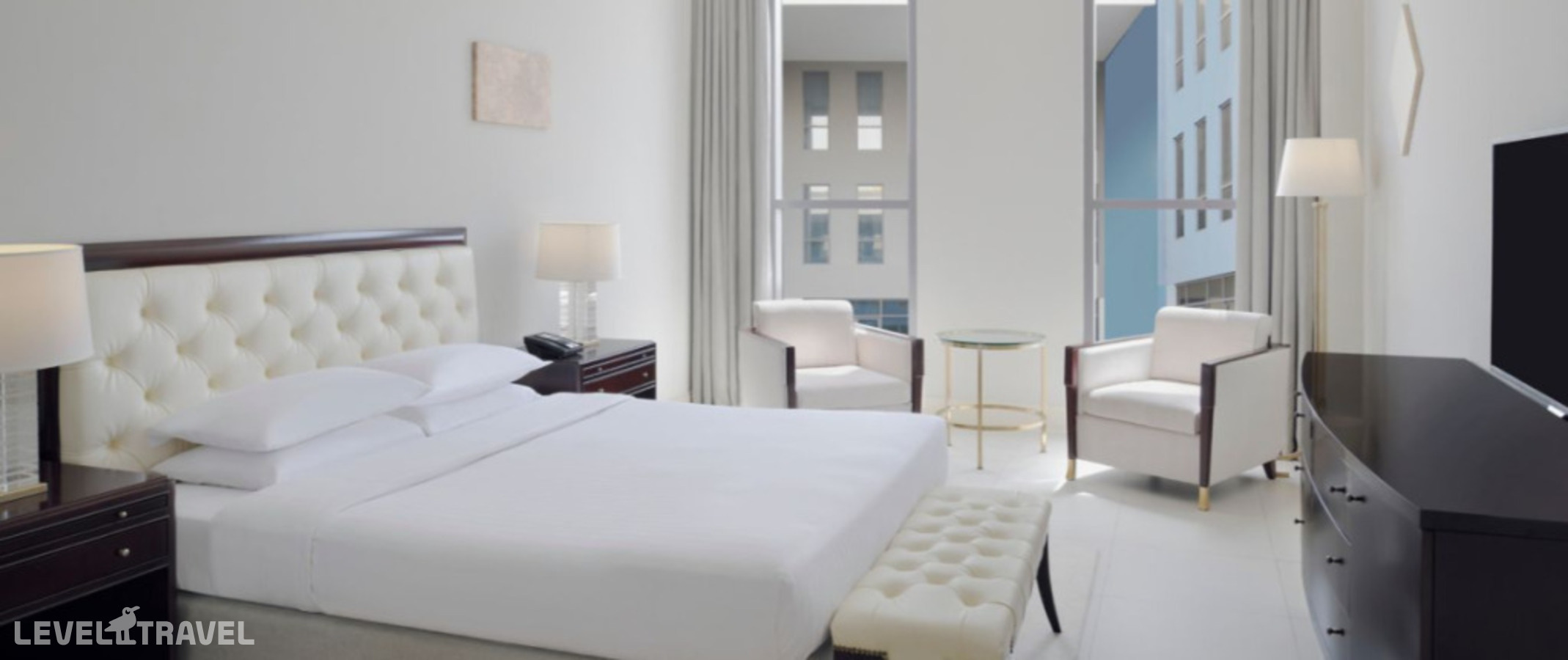 фотографии номера Стандартный номер отеля Delta Hotels By Marriott, Dubai Investment Park в ОАЭ(Джебель-Али) - фото №2