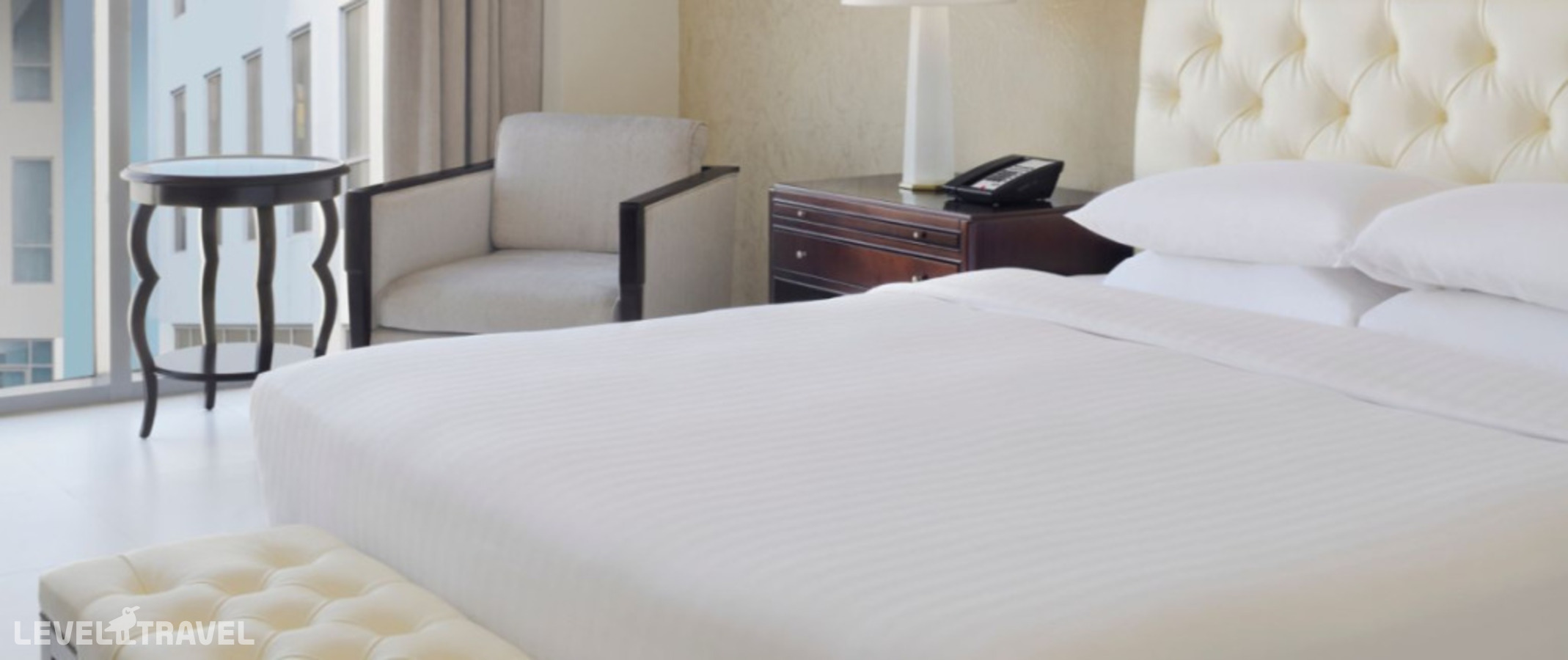 фотографии номера Представительский номер отеля Delta Hotels By Marriott, Dubai Investment Park в ОАЭ(Джебель-Али) - фото №1