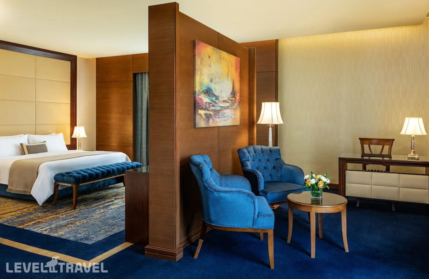 фотографии номера Номер Grand Deluxe с балконом и с видом на город отеля The St. Regis New Capital Cairo в Египет(Каир) - фото №2