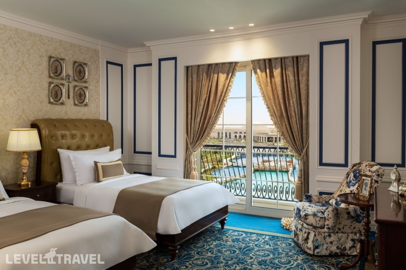 фотографии номера Люкс Royal с 2 комнатами отеля The St. Regis New Capital Cairo в Египет(Каир) - фото №2