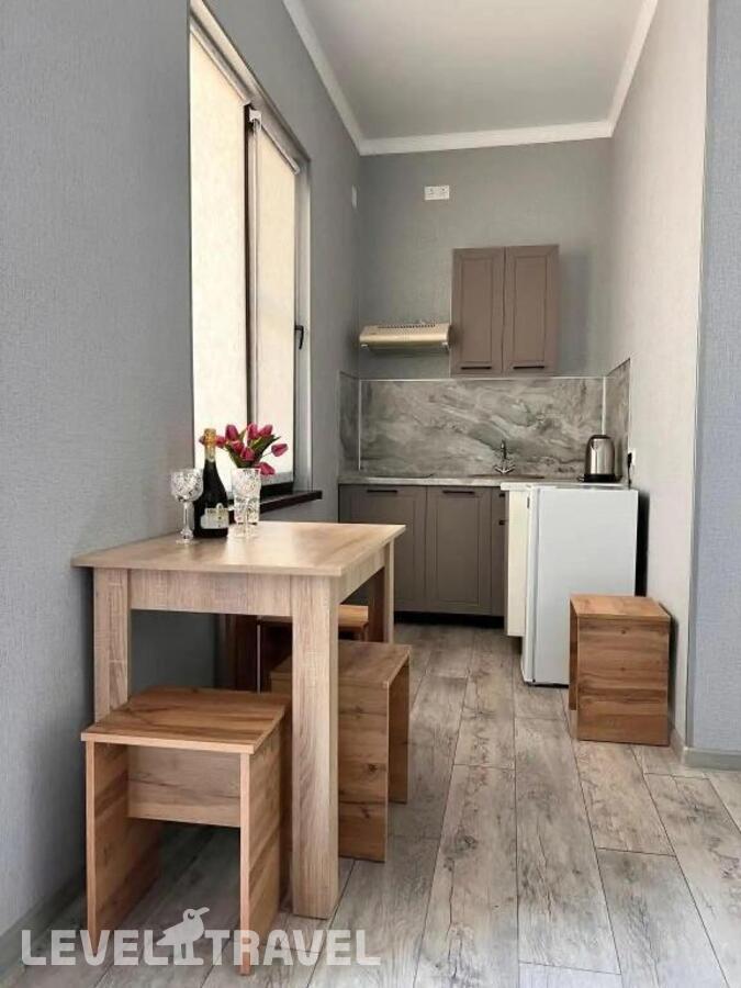 Четырёхместная студия с 2 комнатами двуспальная кровать — фото 5