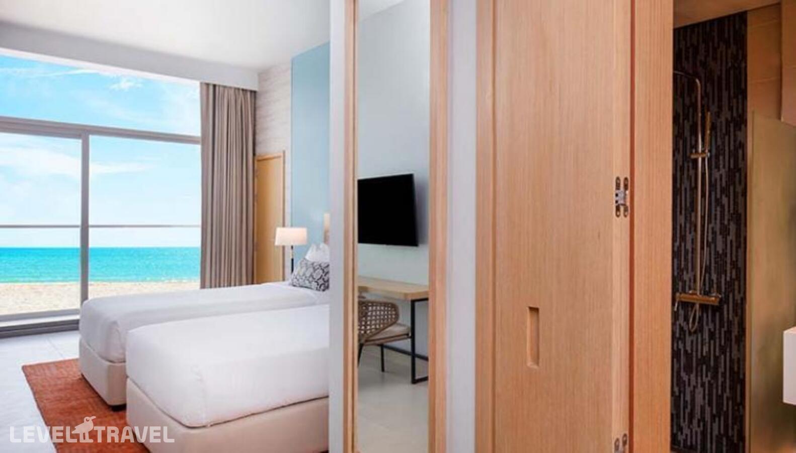 фотографии номера Семейный с панорамным видом на море отеля Centara Mirage Beach Resort Dubai в ОАЭ(Дейра) - фото №2