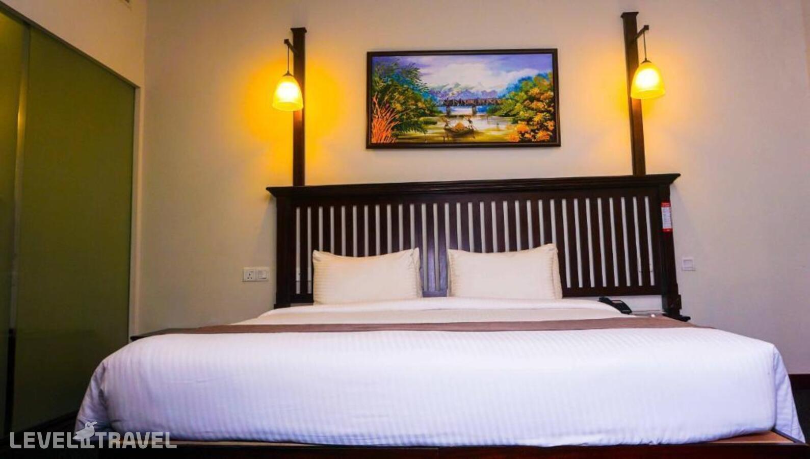 фотографии номера Стандартный номер отеля Hotel Nippon Colombo в Шри-Ланка(Коломбо) - фото №11