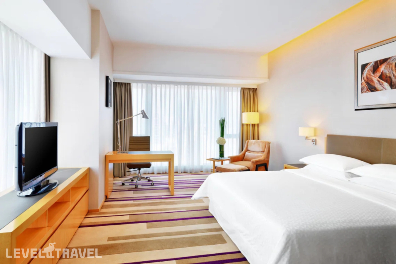 Двухместный номер High Floor Guest двуспальная кровать — фото 2