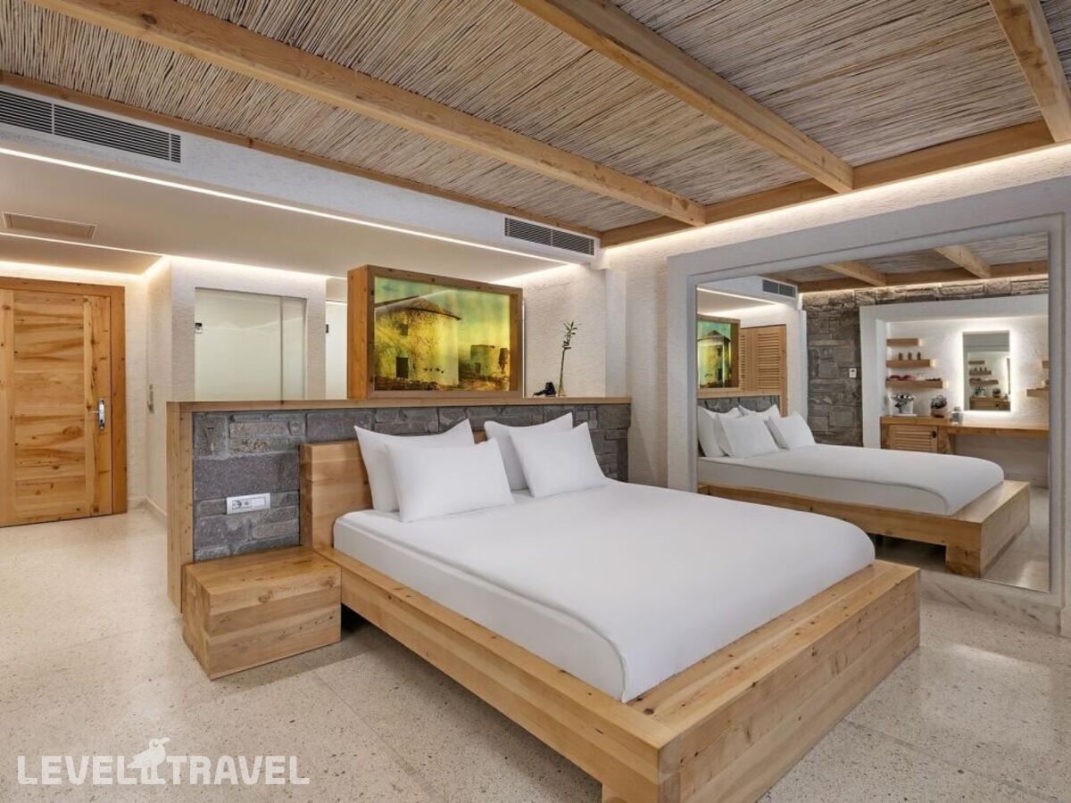 фотографии номера Стандартный номер отеля Titanic Luxury Collection Bodrum (Ex. Titanic Deluxe Bodrum) в Турция(Гюверджинлик) - фото №2
