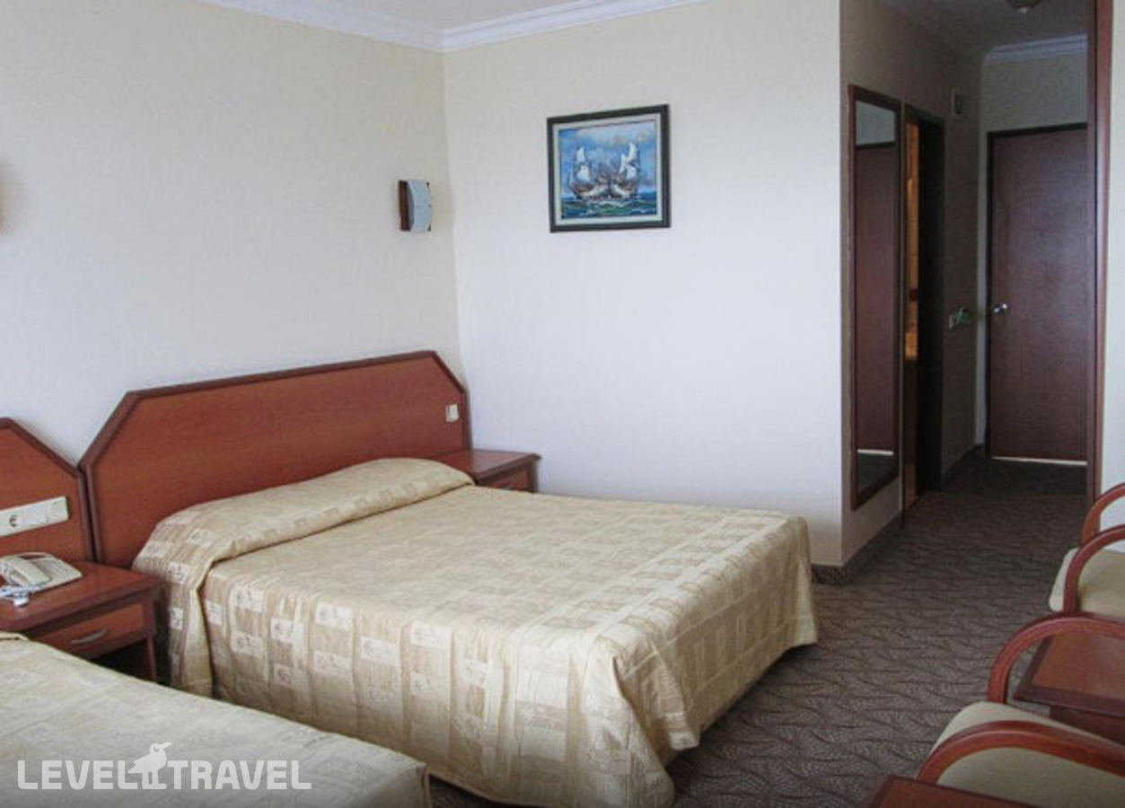 фотографии номера Стандартный с боковым видом на море отеля World Star Beach Resort & Spa Hotel (Ex. Sunshine Hotel) в Турция(Кестель) - фото №1