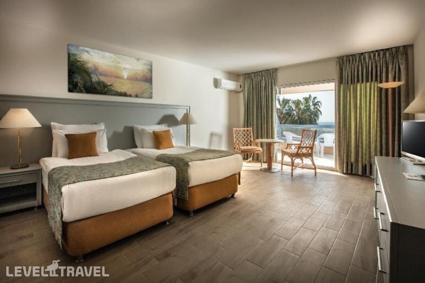 фотографии номера Стандартный с видом на окрестности отеля The Grand Blue Sky Hotel в Турция(Кушадасы) - фото №4