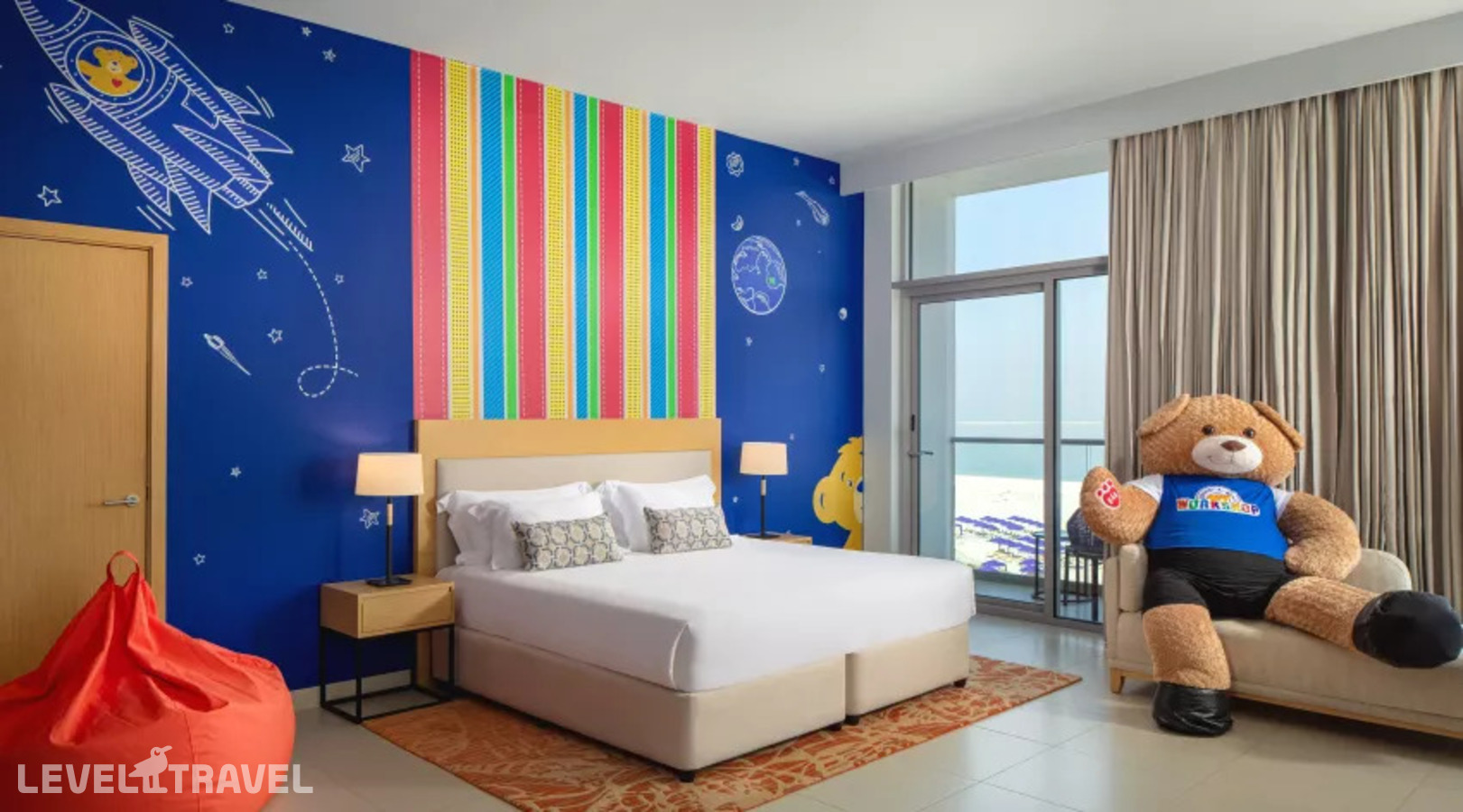 фотографии номера Полулюкс Build-A-Bear отеля Centara Mirage Beach Resort Dubai в ОАЭ(Дейра) - фото №1