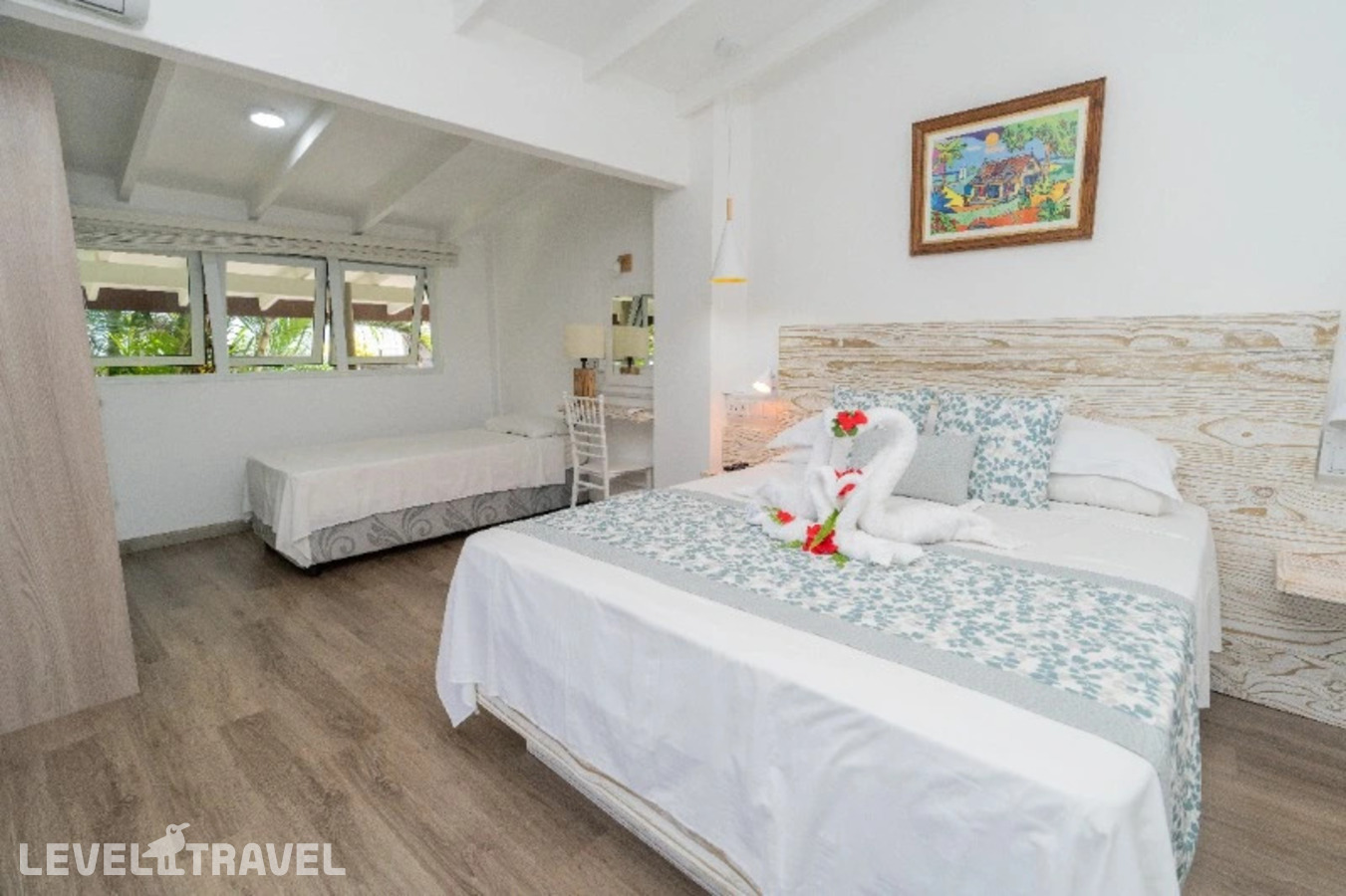 фотографии номера Улучшенный с видом на море отеля Romance Bungalows Apartment в Сейшелы(о. Маэ) - фото №2