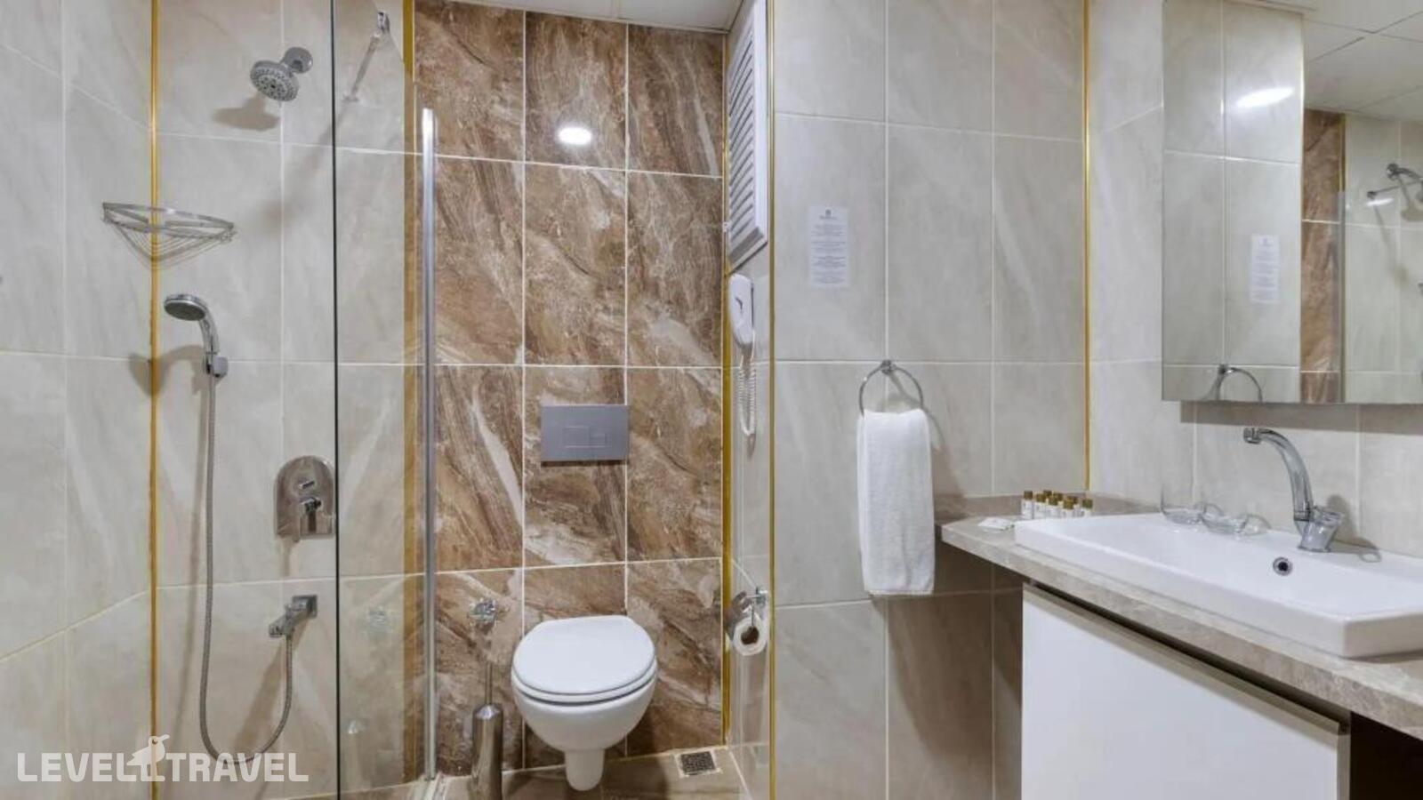фотографии номера Трехместный номер отеля Hotella Hotel & Spa в Турция(Белек) - фото №3