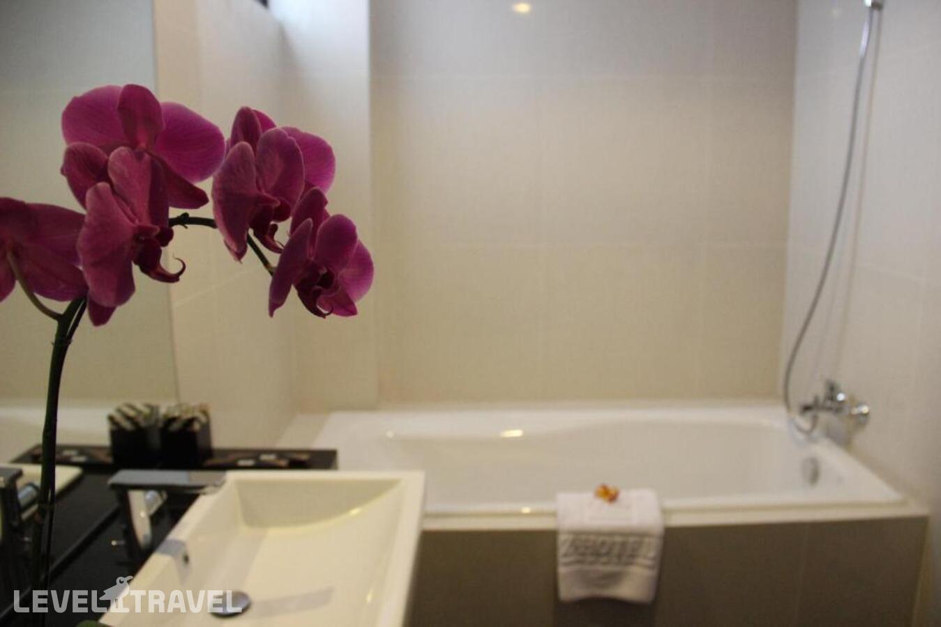фотографии номера Делюкс отеля Ping Hotel Seminyak Bali в Индонезия(Семиньяк) - фото №5