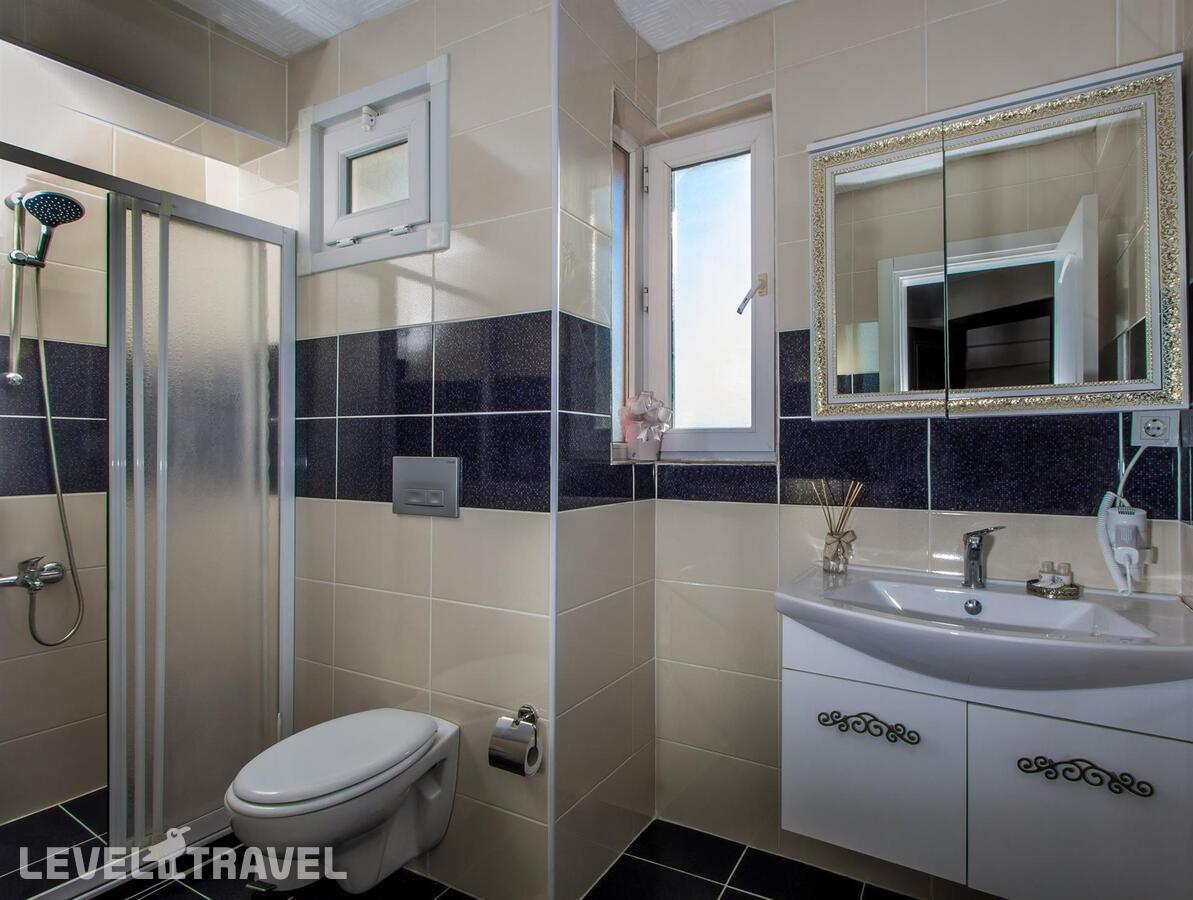фотографии номера Стандартный номер отеля Carvan Hotel в Турция(Фатих) - фото №2