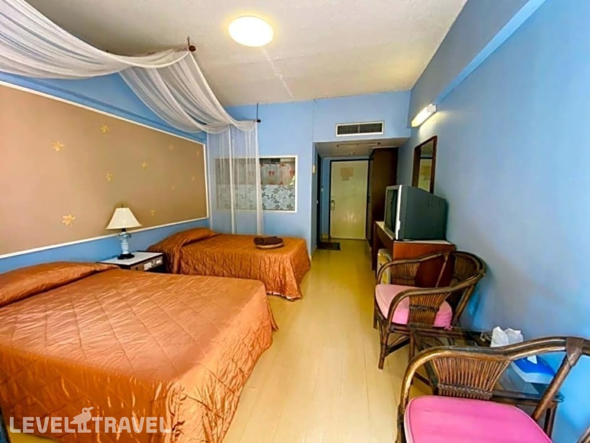 фотографии номера Делюкс с балконом отеля Riviera Resort в Таиланд(Наклуа) - фото №5