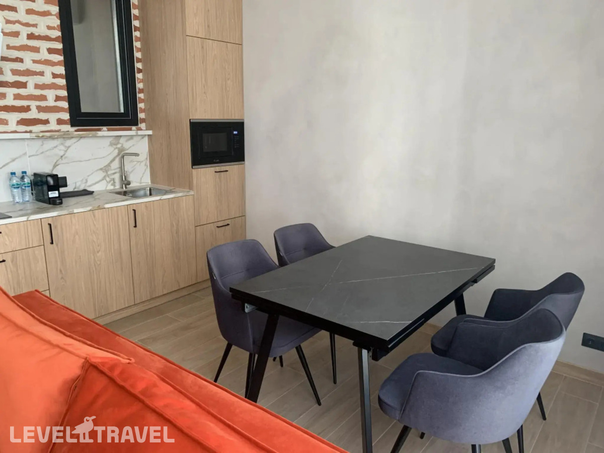 фотографии номера Апартамент с 2 комнатами отеля Апартаменты Sensa-room Горького 69 в Россия(Екатеринбург) - фото №6