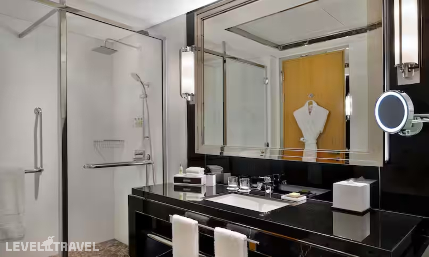 фотографии номера Номер с кабаной (отдельные кровати) отеля Hilton Dubai Palm Jumeirah в ОАЭ(Дубай Пальма) - фото №3