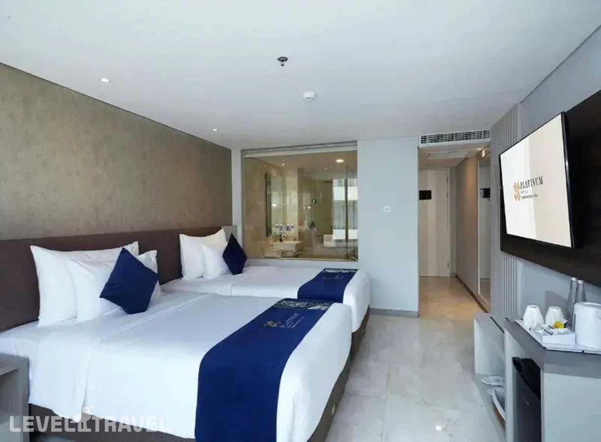 фотографии номера Номер бизнес (две односпальные кровати) отеля Platinum Hotel Jimbaran в Индонезия(Кедонганан) - фото №3
