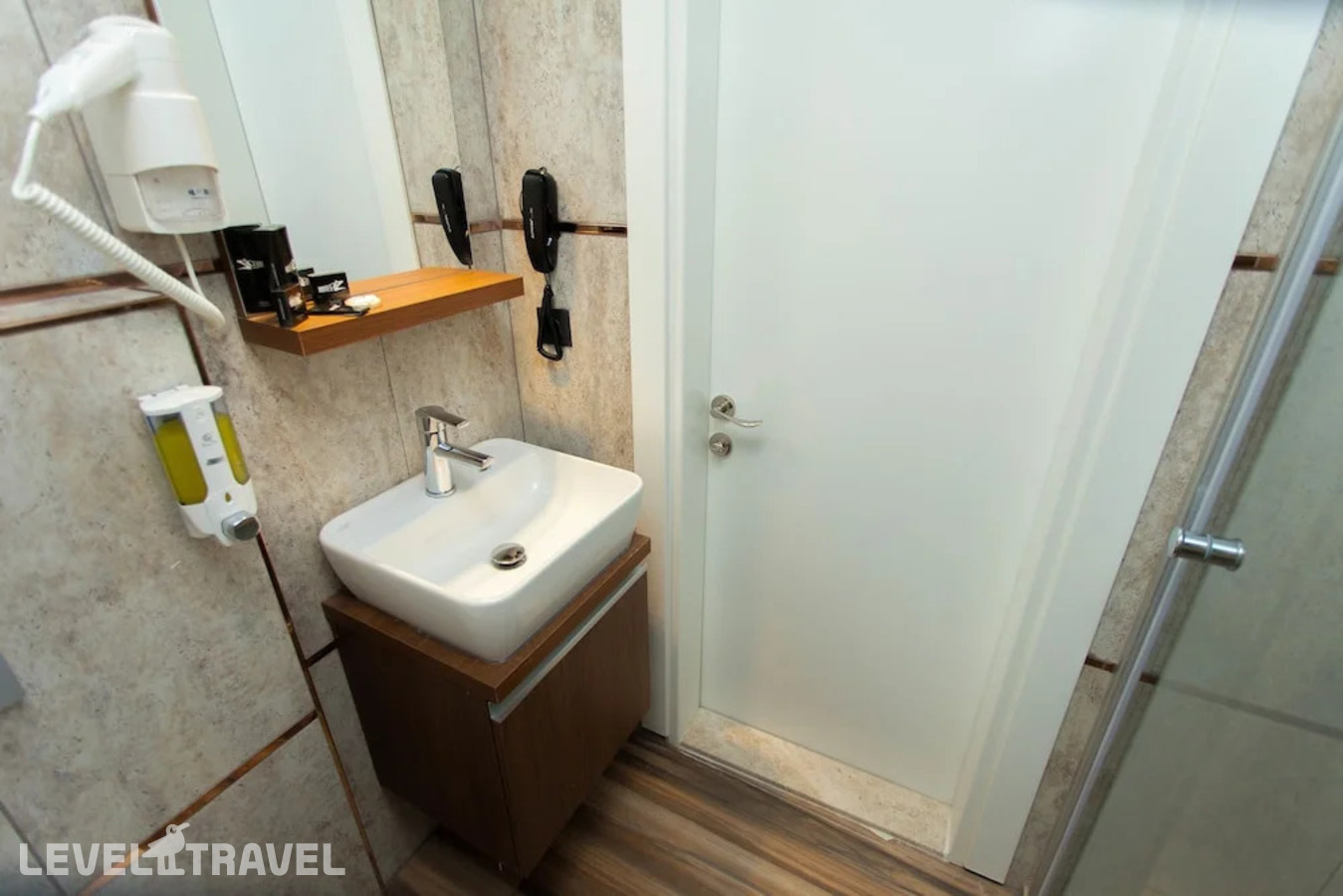 фотографии номера Стандартный с видом на город отеля Hotel Iz в Турция(Измир) - фото №7