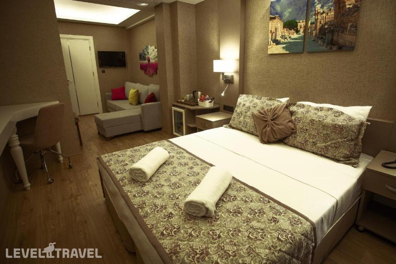 фотографии номера Делюкс с видом на город отеля Hotel Iz в Турция(Измир) - фото №3
