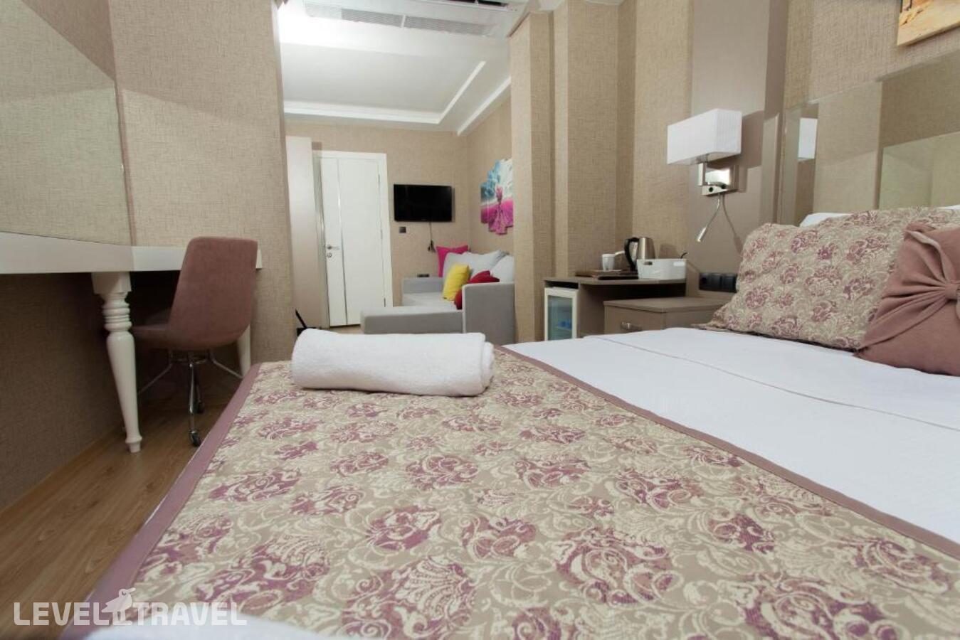 фотографии номера Делюкс с видом на город отеля Hotel Iz в Турция(Измир) - фото №6