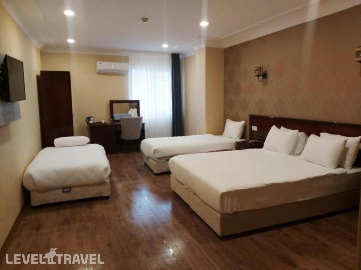 Стандартный с видом на город (две односпальные кровати) — фото 11