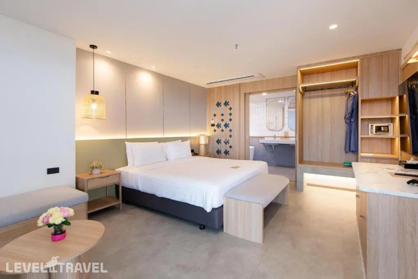 фотографии номера Люкс с видом на океан отеля Jomtien Thani Hotel в Таиланд(Джомтьен) - фото №2
