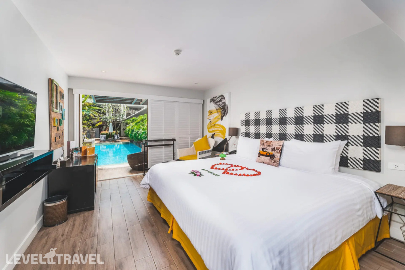 фотографии номера Премьер с выходом к бассейну отеля Burasari Patong Boutique Hotel в Таиланд(Патонг Бич) - фото №2