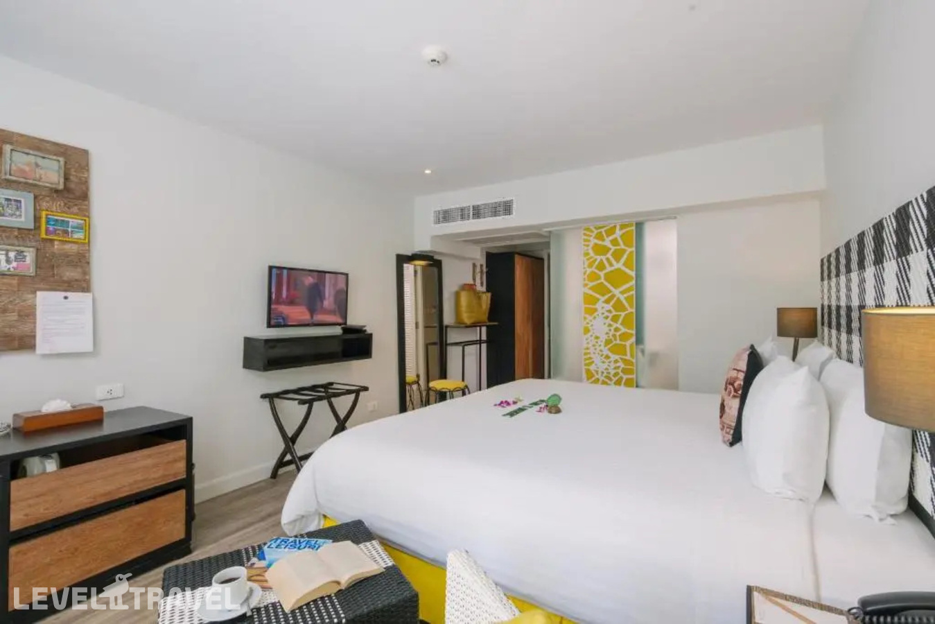 фотографии номера Премьер с выходом к бассейну отеля Burasari Patong Boutique Hotel в Таиланд(Патонг Бич) - фото №4