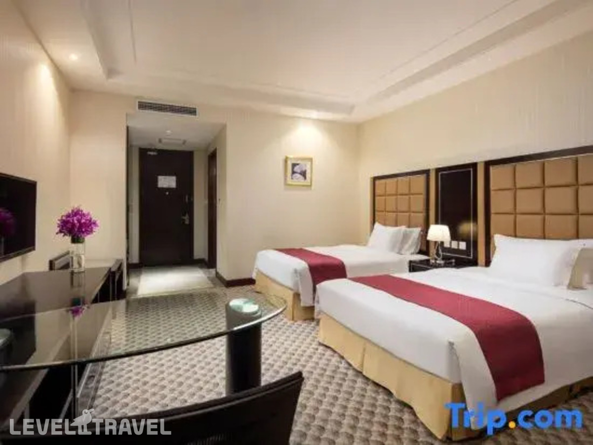 фотографии номера Делюкс (две односпальные кровати) отеля Holiday Inn Beijing Airport Zone, An Ihg Hotel в Китай(Пекин) - фото №6