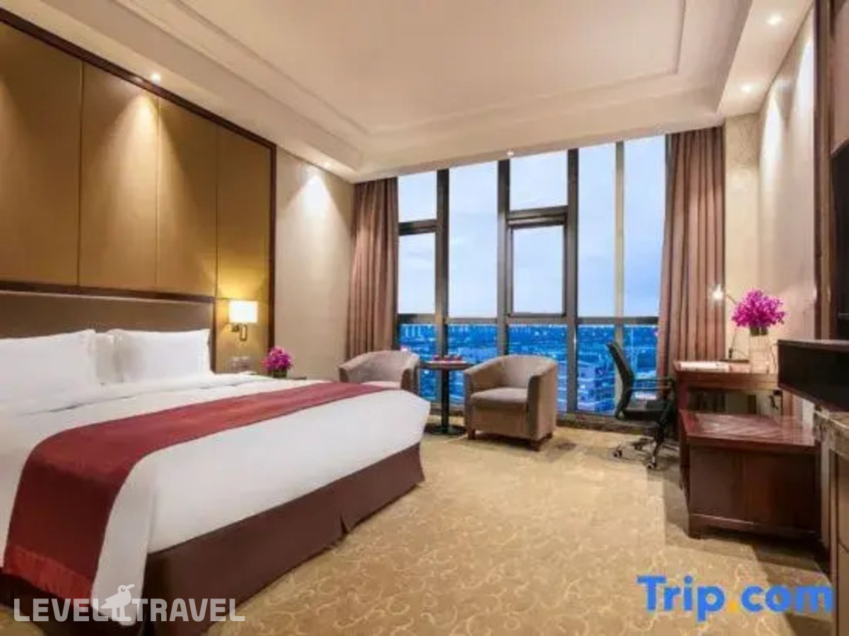 фотографии номера Делюкс (две односпальные кровати) отеля Holiday Inn Beijing Airport Zone, An Ihg Hotel в Китай(Пекин) - фото №5